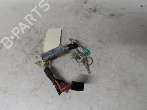 Rattlås /Tenningslås RENAULT CLIO I (B/C57_, 5/357_) 1.2 (B/C/S57A, B/C57S, 5/357F, 5/357J, 5/357L, 5/357R) (58 hp) 17135697