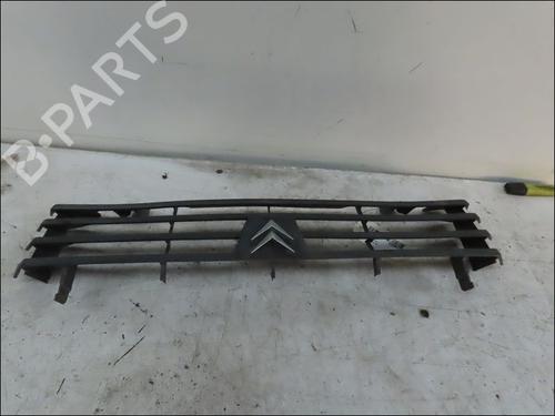 Used Grille CITROËN C15 Box Body/MPV (VD_) 1.8 D (60 hp) 16298761