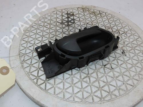 Used Front right interior door handle Front right interior door handle 37061528 37061528