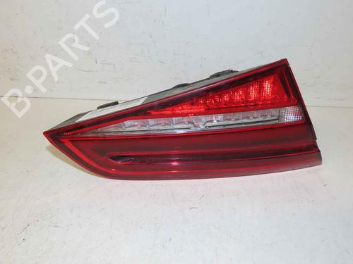 Fanale portellone sinistro Fanale portellone sinistro AUDI A3 Sportback (8VA, 8VF) 1.6 TDI (110 hp) 37052405 37052405