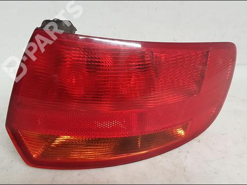 Used Right taillight Right taillight AUDI A3 Sportback (8PA) 1.9 TDI (105 hp) 10953357 10953357