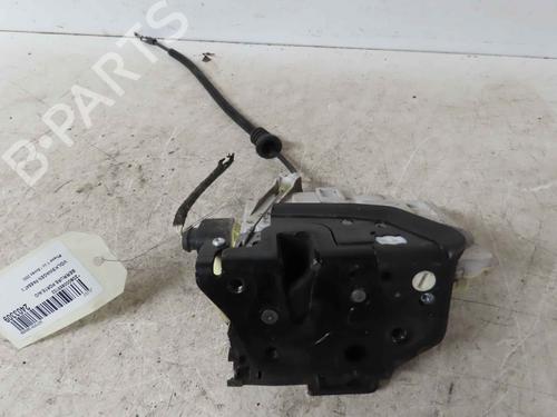 front-right-lock-vw-passat-b6-3c2-2005-2006-2007-2008-2009-2010-2011-37048511 main image