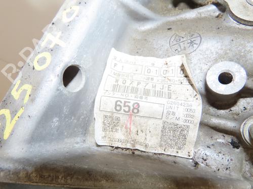Getriebe für TOYOTA AURIS (_E15_) 1.4 D-4D (NDE150_, NDE150R) (90 hp) 29196121