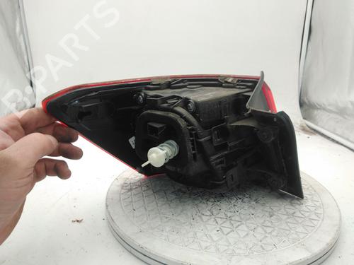 Used Right taillight Right taillight 37500428 37500428