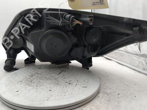Used Right headlight Right headlight 39039534 39039534