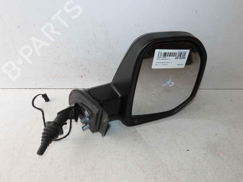 Used Right mirror Right mirror 37058357 37058357