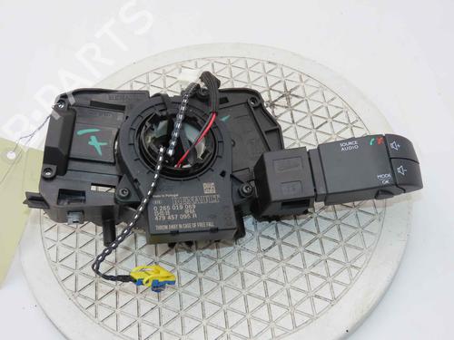 Used Instrument cluster Instrument cluster 37052313 37052313