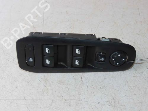 Used Left front window switch Left front window switch 37059960 37059960
