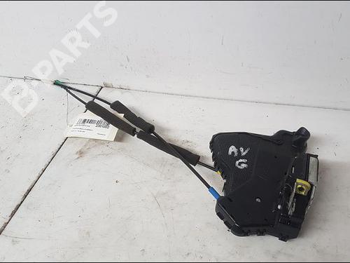 Used Front left lock TOYOTA COROLLA Verso (ZER_, ZZE12_, R1_) 2.2 D-4D (AUR10_, AUR10R) (136 hp) 12095182