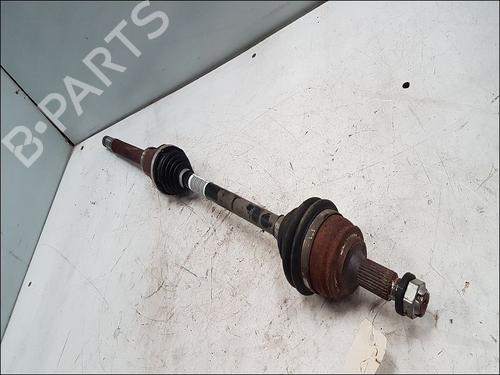 Used Right front driveshaft PEUGEOT 3008 II SUV (MC_, MR_, MJ_, M4_) 1.2 THP/ PureTech 130 (MRHNSM, MRHNSU, MRHNSJ, MRHNYW,... (131 hp) 10942072