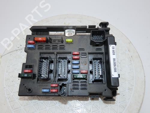 Fuse box PEUGEOT 206+ (2L_, 2M_) 1.4 HDi eco 70 | BP26015123E1