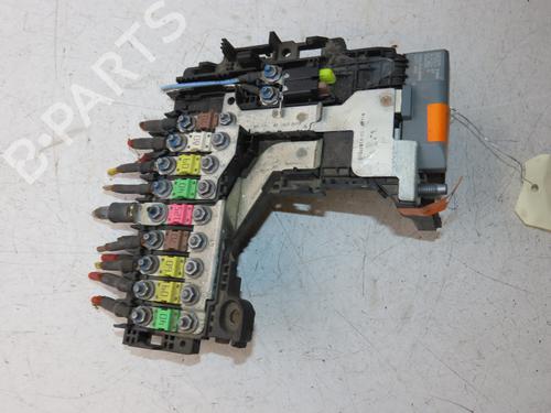 Used Fuse box Fuse box CITROËN C4 II (NC_) 1.6 HDi 90 (92 hp) 33278184 33278184