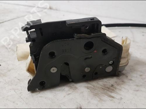 Used Front left lock VW PASSAT B6 Variant (3C5) 2.0 TDI (110 hp) 12198198