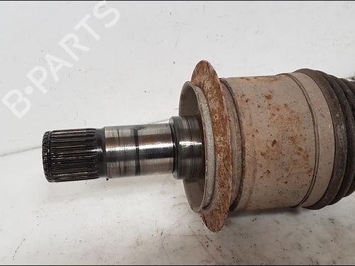 Used Right rear driveshaft Right rear driveshaft MERCEDES-BENZ VITO / MIXTO Van (W639) 120 CDI (639.601, 639.603, 639.605) (204 hp) 12207469 12207469
