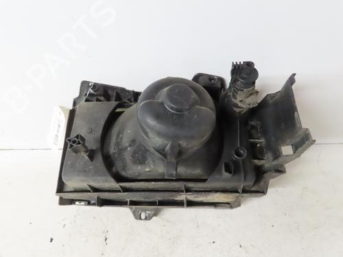Right headlight PEUGEOT EXPERT Van (222) 1.9 D 70 | BP18646266C29 