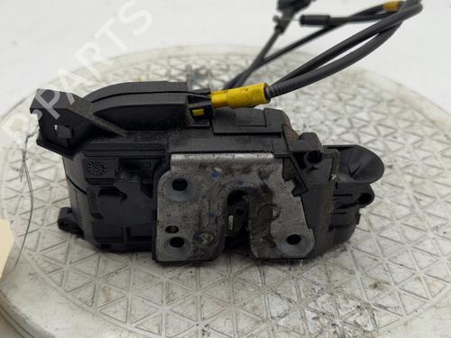 Used Front left lock Front left lock 37479865 37479865