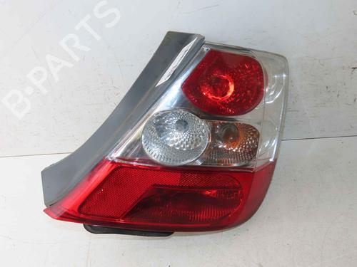 right-taillight-honda-civic-vii-hatchback-eu-ep-ev-2000-2001-2002-2003-2004-2005-2006-37053463 main image