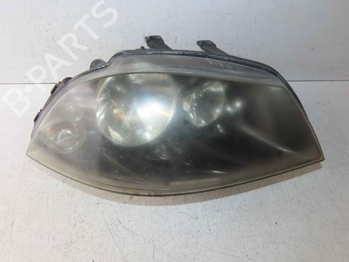 Used Right headlight Right headlight 37059716 37059716