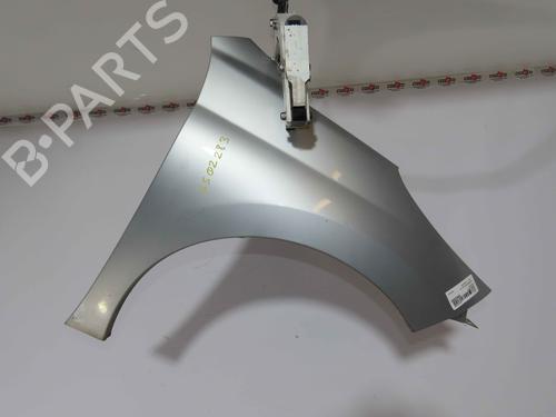 Used Right front fenders Right front fenders 37052401 37052401