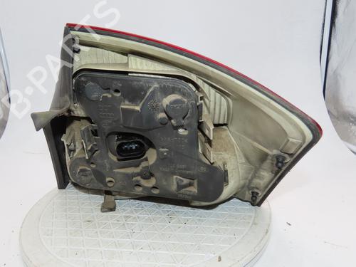 left-taillight-audi-a4-b6-8e2-2000-2001-2002-2003-2004-2005-36481831 main image