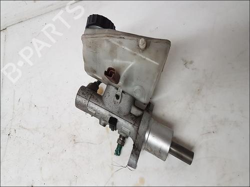 Used Brake master cylinder CITROËN C8 (EA_, EB_) 2.0 HDi (120 hp) 15798798