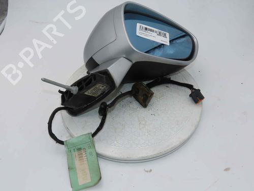 Used Right mirror Right mirror 37051909 37051909