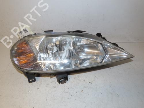 Used Right headlight RENAULT MEGANE I Coach (DA0/1_) 1.6 16V (DA0B, DA04, DA11) (107 hp) 29153836