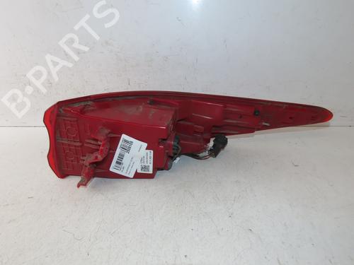Used Right taillight KIA SPORTAGE IV (QL, QLE) 1.6 CRDi Eco-Dynamics+ (136 hp) 31911618