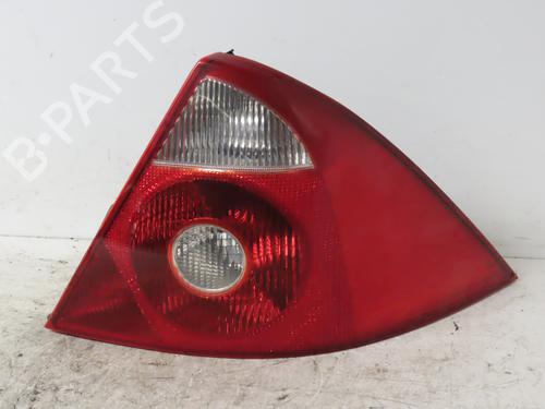 Used Right taillight FORD MONDEO III (B5Y) 2.0 TDCi (130 hp) 16449261