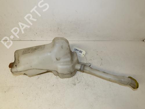 Used Windscreen washer tank RENAULT CLIO III (BR0/1, CR0/1) 1.5 dCi (BR17, CR17) (86 hp) 29154272