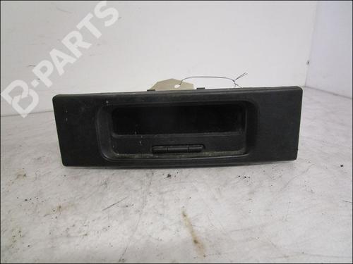 Used Display monitor Display monitor RENAULT MASTER II Van (FD) 2.5 dCi 100 (FD0U, FD0V) (99 hp) 10945899 10945899