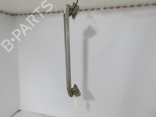 Køfangervange TOYOTA YARIS (_P9_) 1.3 VVT-i (SCP90_, SCP90R) (87 hp) 30583033