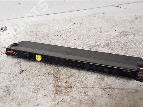 third-brake-light-vw-jetta-iii-1k2-19-tdi-3c5945087-2004-2005-2006-2007-2008-2009-2010-2011-2012-2013-14953925 main image