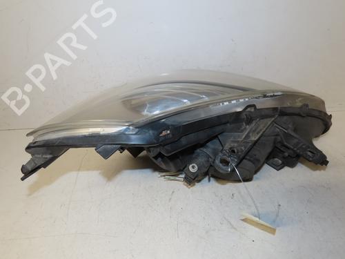 Left headlight RENAULT CLIO III (BR0/1, CR0/1) 1.5 dCi (BR17, CR17) | BP29153899C28 