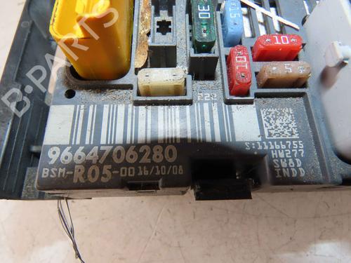 Fuse box CITROËN C4 I (LC_) 1.6 HDi | BP37058211E1 - Image 2