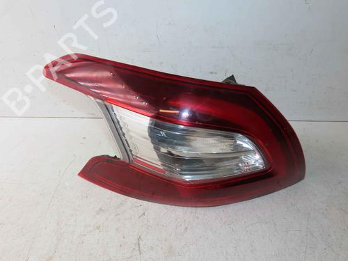 Used Rear bumper left light Rear bumper left light 37059445 37059445