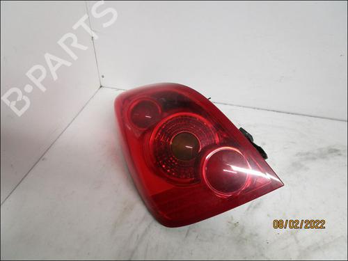 Used Left taillight NISSAN PRIMERA Hatchback (P12) 2.2 Di (126 hp) 15799022