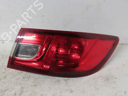 right-taillight-renault-clio-iv-bh_-2012-2013-2014-2015-2016-2017-2018-2019-2020-2021-37044787 main image