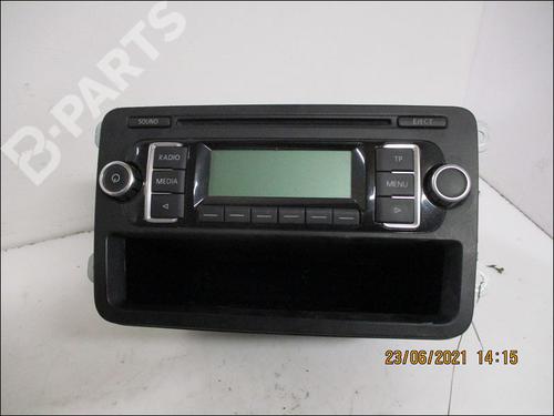 Used Radio VW GOLF VI (5K1) 1.4 (80 hp) 10946003