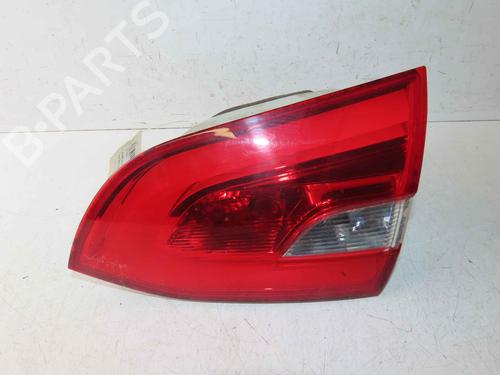 Used Right tailgate light Right tailgate light 37053992 37053992