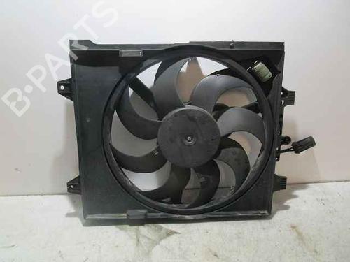 Used Radiator fan Radiator fan 37039889 37039889