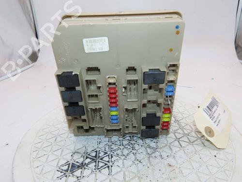 Used Fuse box Fuse box 37276275 37276275