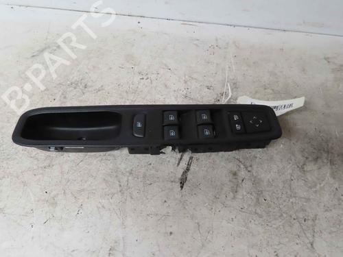Used Left front window switch Left front window switch 37046273 37046273