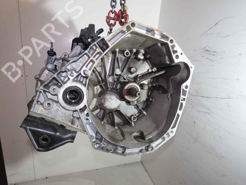 gearbox-renault-clio-v-b7_-2019-37058869 main image