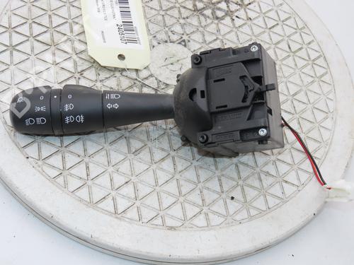 Devioluci DACIA SANDERO II TCe 90 (B8M1, B8MA, B8AC) (90 hp) 33134091