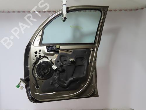 right-front-door-citroen-c3-picasso-sh_-2008-34572990 main image
