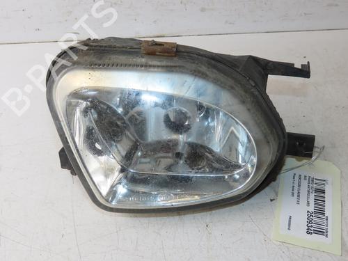 Used Right front fog light Right front fog light MERCEDES-BENZ E-CLASS (W211) E 220 CDI (211.006) (150 hp) 33135007 33135007