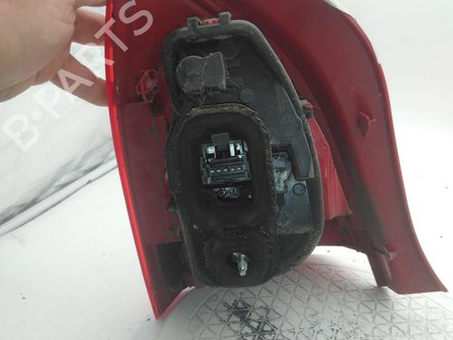 Used Right taillight Right taillight 37276103 37276103