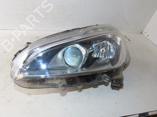 Venstre forlygte Venstre forlygte PEUGEOT 208 I (CA_, CC_) 1.2 VTI 82 (82 hp) 35440718 35440718