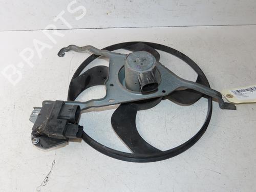 Used Radiator fan Radiator fan CITROËN C2 (JM_) 1.4 (73 hp) 33997520 33997520